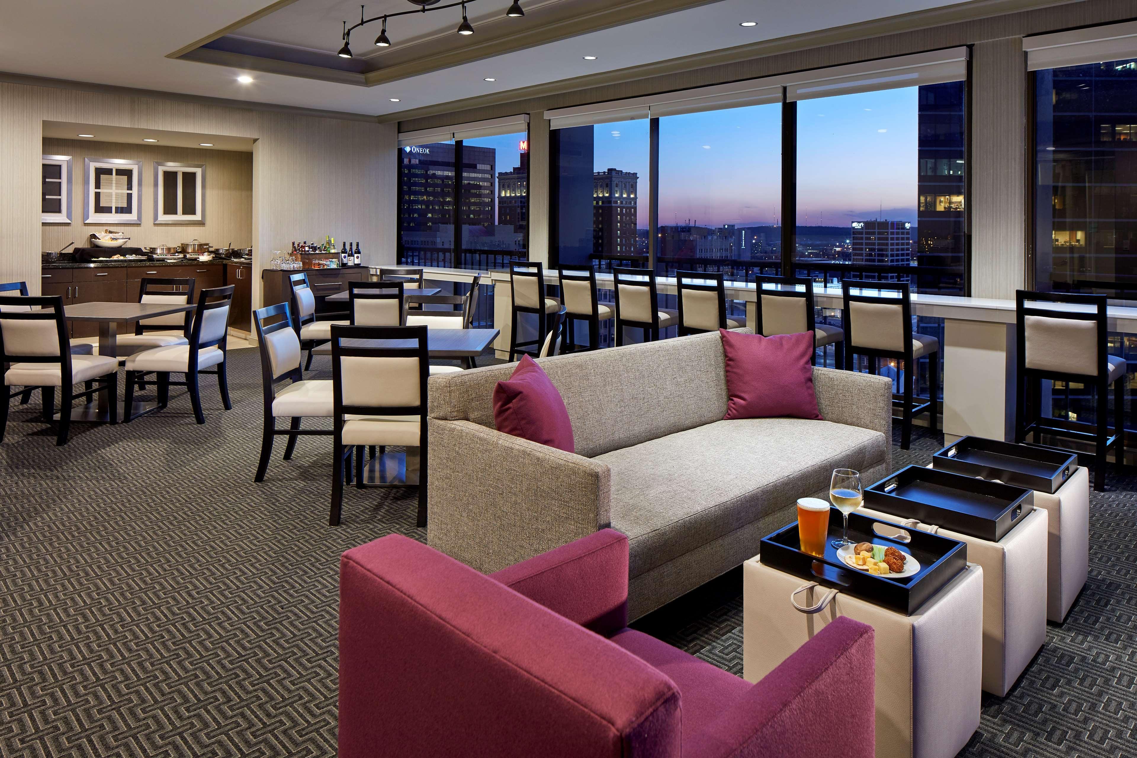 Hyatt Regency Downtown Hotel
